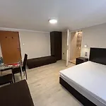 Maximo - 50m From The