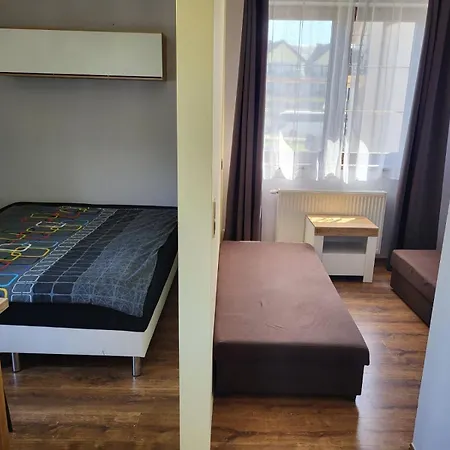 Maximo - 50m From The Apartman Darlowko