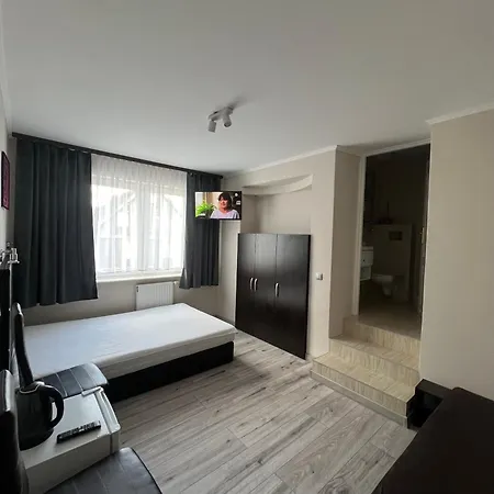Apartman Maximo - 50m From The Darlowko