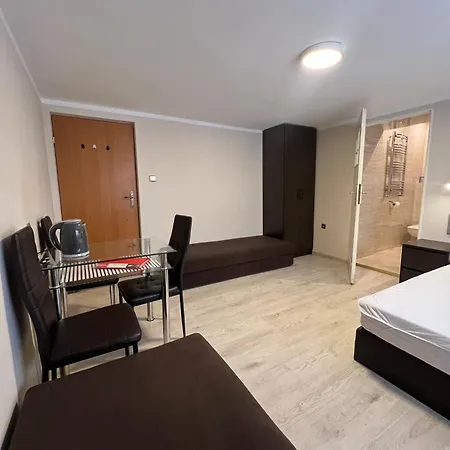 Maximo - 50m From The Apartman Darlowko