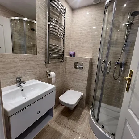 Apartman Maximo - 50m From The Darlowko