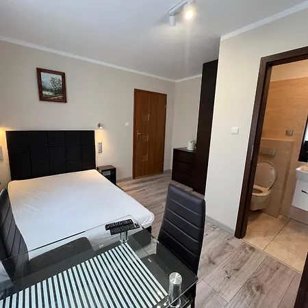 Maximo - 50m From The Дарлувко