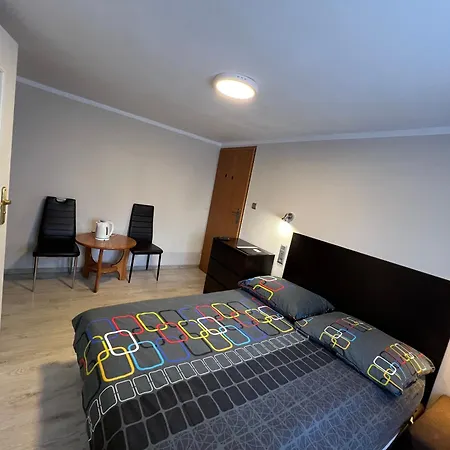 Maximo - 50m From The Апартаменты Дарлувко