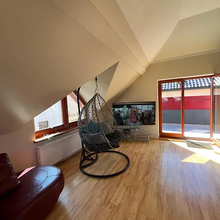 Apartman Maximo - 50m From The Darlowko