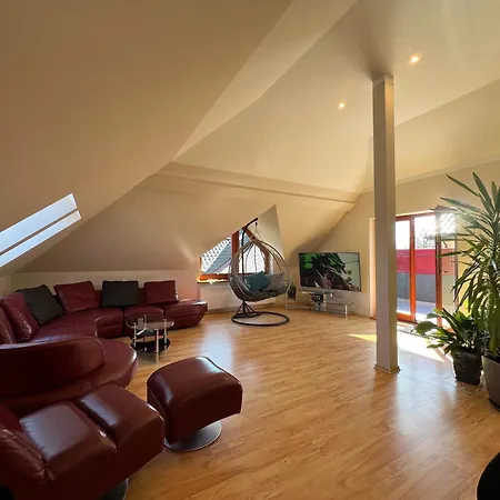 Maximo - 50m From The Апартаменты *