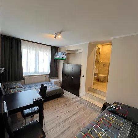 Maximo - 50m From The *