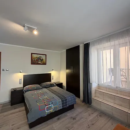 Apartman Maximo - 50m From The Darlowko